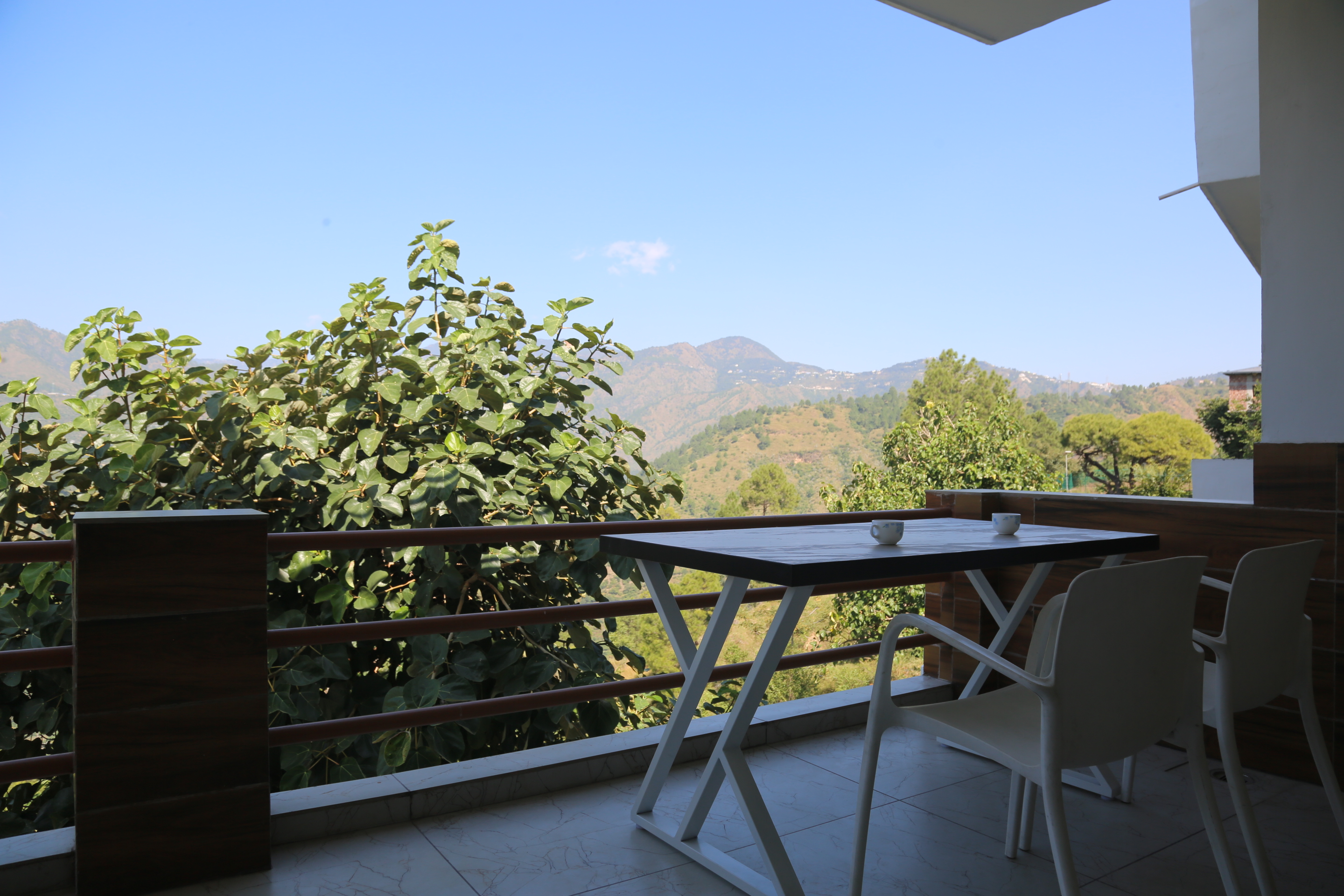 Airport transit stay at Hotel Kuber Residency Dwarka Sector 9 near IGI Airport